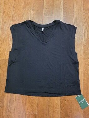 HALARA Black V-Neck Sleeveless Tank Top